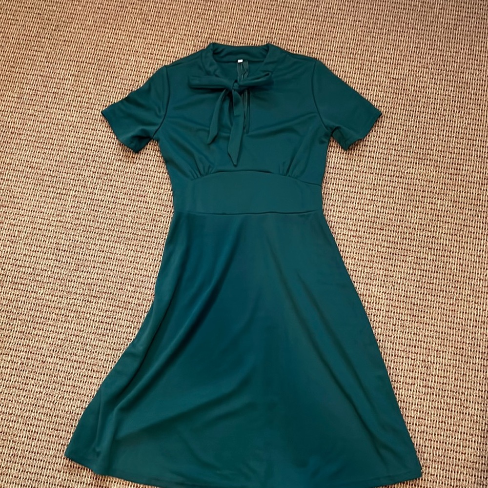 Hunter green 1940’s style dress